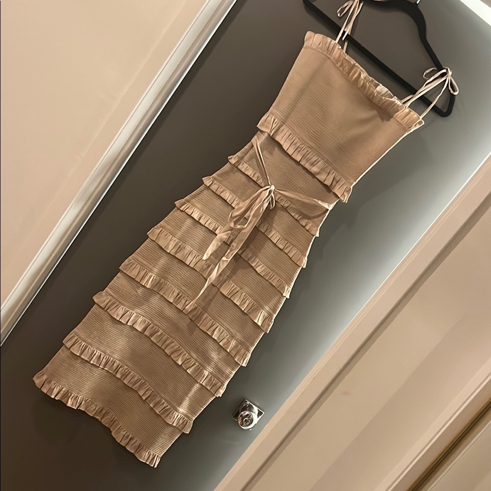 NWT V Chapman Dress
